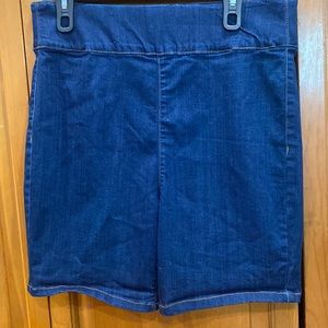 Steve Madden denim shorts